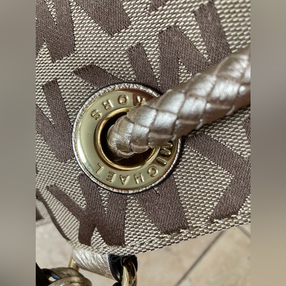 Michael Kors Large Gathered Signature Tote Jet Set - Picture 11 of 12